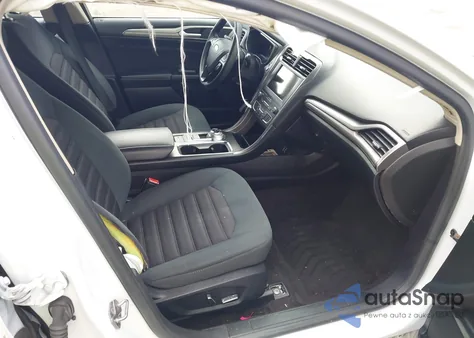 2019 Ford Fusion Hybrid Se z USA, uszkodzony, nr VIN 3FA6P0LU2KR188730